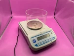 Accuris W3300-500 Balance Scale 500G 0.01G Readability Tested Working. Fixed Price $125.00.