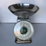 Yamato Accu-weigh Universal Dial Scale 30LB /13.5KG Serial Number 81753. Fixed Price $55.00.