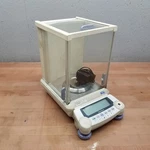 Shimadzu AUW120D, Electronic Balance - Used. Fixed Price $474.99.